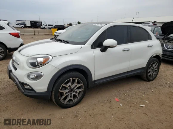 ✅ 2016 FIAT 500X Trekking Plus • VIN: ZFBCFYET6GP510807 • Lot: 67058855. Wystawiony na Copart z przebiegiem 112 948 mil. Bezpłatny archiwum sprzedaży aukcyjnych z USA i szczegółowy raport historii pojazdu na DreamBid. Zdjęcie 1.