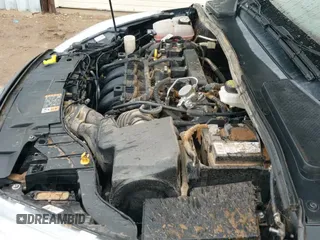 ✅ 2018 Ford Focus SE • VIN: 1FADP3K26JL282549 • Lot: 42168544. Wystawiony na IAAI z przebiegiem 121 030 mil. Bezpłatny archiwum sprzedaży aukcyjnych z USA i szczegółowy raport historii pojazdu na DreamBid. Zdjęcie 19.