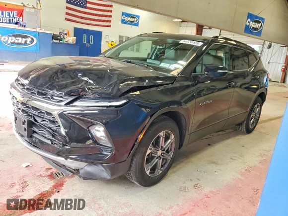 ✅ 2024 Chevrolet Blazer LT • VIN: 3GNKBJRS0RS179943 • Лот: 54720406. Опубликован ранее на Copart с пробегом 16 621 миль. Бесплатный доступ к архиву аукционных продаж из США и подробный отчёт об истории автомобиля на DreamBid. Изображение 1.