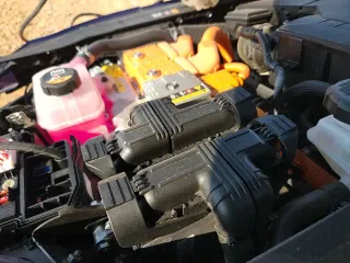 ✅ 2024 Hyundai Elantra Blue • VIN: KMHLM4DJ1RU102467 • Lot: 80209125. Listed on Copart with 21,298 mi. Free auction sales archive from the USA and detailed vehicle history report at DreamBid. Image 13.