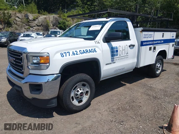 ✅ 2015 GMC Sierra 2500HD • VIN: 1GD01XEG0FZ122403 • Lot: 45486324. Listed on IAAI with 184,423 mi. Free auction sales archive from the USA and detailed vehicle history report at DreamBid. Image 2.