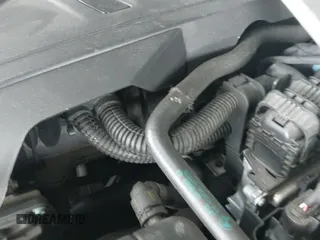 ✅ 2018 BMW 3 Series 340i xDrive • VIN: WBA8B7C51JA586231 • Lot: 42863325. Wystawiony na IAAI z przebiegiem 78 352 mil. Bezpłatny archiwum sprzedaży aukcyjnych z USA i szczegółowy raport historii pojazdu na DreamBid. Zdjęcie 19.