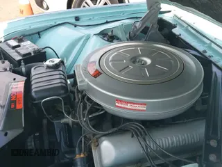 ✅ 1962 Ford Thunderbird • VIN: 0000002Y85Z168701 • Лот: 42953795. Опубликован ранее на IAAI с пробегом 53 689 миль. Бесплатный доступ к архиву аукционных продаж из США и подробный отчёт об истории автомобиля на DreamBid. Изображение 22.