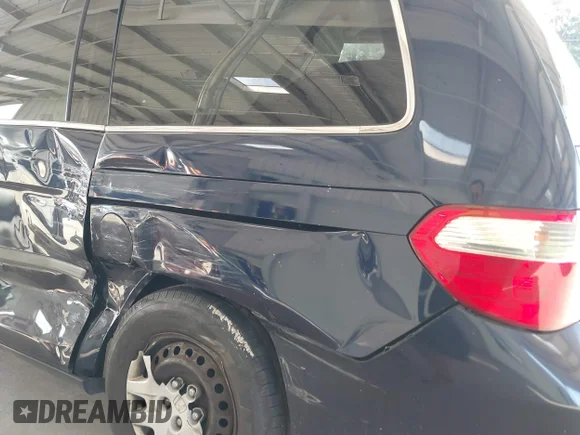 ✅ 2006 Honda Odyssey LX • VIN: 5FNRL382X6B100963 • Lot: 43643862. Listed on IAAI with 321,181 mi. Free auction sales archive from the USA and detailed vehicle history report at DreamBid. Image 6.