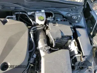 ✅ 2022 Volvo XC40 Momentum • VIN: YV4162UKXN2763095 • Lot: 71549105. Wystawiony na Copart z przebiegiem 75 859 mil. Bezpłatny archiwum sprzedaży aukcyjnych z USA i szczegółowy raport historii pojazdu na DreamBid. Zdjęcie 15.