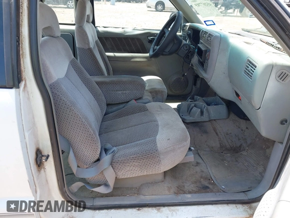 ✅ 1995 GMC Sonoma SLS • VIN: 1GTCS19W6S8503329 • Лот: 45207705. Опубліковано раніше на IAAI з пробігом 112 257 миль. Безкоштовний доступ до архіву аукціонних продажів зі США та докладний звіт про історію автомобіля на DreamBid. Зображення 5.