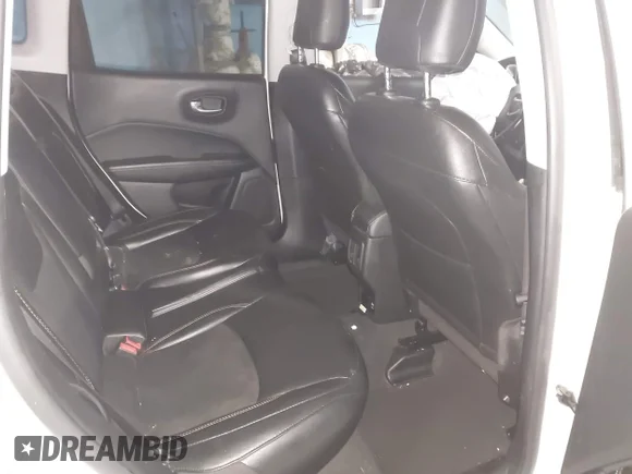 ✅ 2020 Jeep Compass Latitude • VIN: 3C4NJDBB5LT228754 • Лот: 44476246. Опубліковано раніше на IAAI з пробігом 20 256 миль. Безкоштовний доступ до архіву аукціонних продажів зі США та докладний звіт про історію автомобіля на DreamBid. Зображення 8.