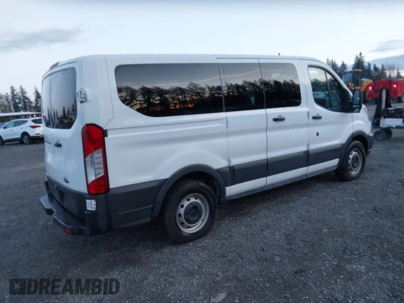 ✅ 2017 Ford Transit XL • VIN: 1FMZK1ZM3HKB27978 • Lot: 44057414. Listed on IAAI with 53,998 mi. Free auction sales archive from the USA and detailed vehicle history report at DreamBid. Image 4.