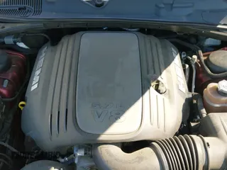 2018 Dodge Challenger R/T z VIN 2C3CDZBT4JH183613, wystawiony jako IAAI lot #42736300 z przebiegiem 176 851 mil mil oraz . Historia ofert i sprzedaży dostępna na DreamBid. Obrazek 22.