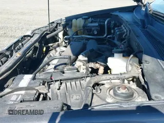 ✅ 2006 Ford Escape XLT • VIN: 1FMYU93166KB18305 • Lot: 42316332. Listed on IAAI with 252,743 mi. Free auction sales archive from the USA and detailed vehicle history report at DreamBid. Image 12.