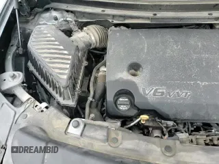 ✅ 2019 Chevrolet Traverse LT • VIN: 1GNEVHKW9KJ115756 • Lot: 85386845. Listed on Copart with 90,232 mi. Free auction sales archive from the USA and detailed vehicle history report at DreamBid. Image 17.