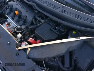 ✅ 2010 Honda Civic LX • VIN: 2HGFA1F50AH533884 • Lot: 43674511. Wystawiony na IAAI z przebiegiem 167 381 mil. Bezpłatny archiwum sprzedaży aukcyjnych z USA i szczegółowy raport historii pojazdu na DreamBid. Zdjęcie 21.