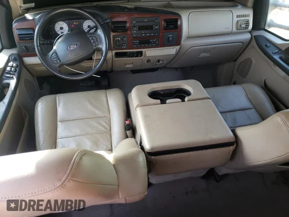 ✅ 2005 Ford F-350 XL • VIN: 1FTWW33P65EC65454 • Lot: 78358804. Wystawiony na Copart z przebiegiem 81 498 mil. Bezpłatny archiwum sprzedaży aukcyjnych z USA i szczegółowy raport historii pojazdu na DreamBid. Zdjęcie 8.