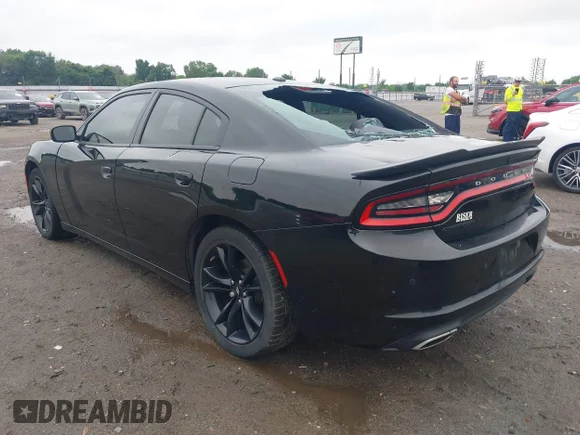 ✅ 2018 Dodge Charger SXT • VIN: 2C3CDXBG7JH281025 • Lot: 45140314. Listed on IAAI with 183,427 mi. Free auction sales archive from the USA and detailed vehicle history report at DreamBid. Image 3.