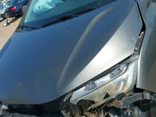 ✅ 2018 Honda Odyssey EX-L • VIN: 5FNRL6H75JB005569 • Lot: 42581626. Listed on IAAI with 91,218 mi. Free auction sales archive from the USA and detailed vehicle history report at DreamBid. Image 19.