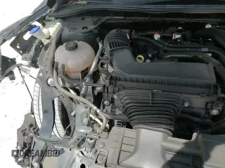 ✅ 2024 Ford Escape Platinum • VIN: 1FMCU9JA3RUA53421 • Lot: 68450835. Wystawiony na Copart z przebiegiem 12 254 mil. Bezpłatny archiwum sprzedaży aukcyjnych z USA i szczegółowy raport historii pojazdu na DreamBid. Zdjęcie 17.