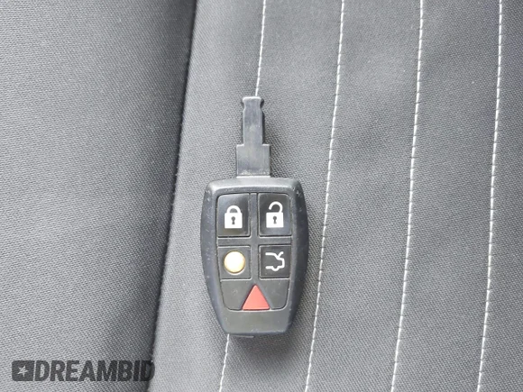 ✅ 2007 Volvo S40 2.4L • VIN: YV1MS382772269317 • Лот: 43211380. Опубліковано раніше на IAAI з пробігом 166 639 миль. Безкоштовний доступ до архіву аукціонних продажів зі США та докладний звіт про історію автомобіля на DreamBid. Зображення 11.