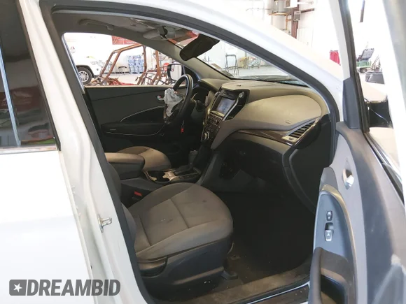 ✅ 2018 Hyundai Santa Fe 2.4L • VIN: 5XYZU3LB7JG533968 • Lot: 44787898. Listed on IAAI with 90,809 mi. Free auction sales archive from the USA and detailed vehicle history report at DreamBid. Image 5.