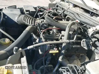 ✅ 2008 Jeep Wrangler Sahara • VIN: 1J4FA54148L540379 • Лот: 43775127. Опубликован ранее на IAAI с пробегом 181 273 миль. Бесплатный доступ к архиву аукционных продаж из США и подробный отчёт об истории автомобиля на DreamBid. Изображение 18.