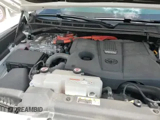 ✅ 2024 Toyota Tundra Platinum Hybrid • VIN: 5TFNC5DB4RX070305 • Lot: 71044515. Wystawiony na Copart z przebiegiem 29 776 mil. Bezpłatny archiwum sprzedaży aukcyjnych z USA i szczegółowy raport historii pojazdu na DreamBid. Zdjęcie 13.