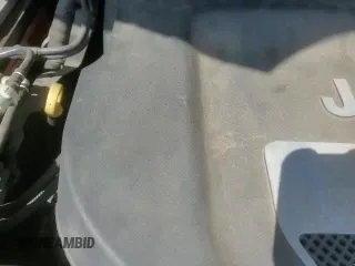 ✅ 2017 Jeep Wrangler Unlimited Sahara • VIN: 1C4BJWEG6HL565331 • Lot: 71455665. Wystawiony na Copart z przebiegiem 107 387 mil. Bezpłatny archiwum sprzedaży aukcyjnych z USA i szczegółowy raport historii pojazdu na DreamBid. Zdjęcie 15.