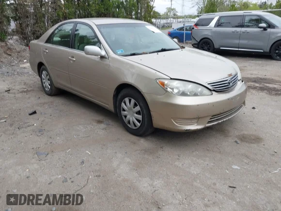 ✅ 2006 Toyota Camry LE • VIN: 4T1BE32K76U130655 • Lot: 45089116. Wystawiony na IAAI z przebiegiem 283 238 mil. Bezpłatny archiwum sprzedaży aukcyjnych z USA i szczegółowy raport historii pojazdu na DreamBid. Zdjęcie 1.