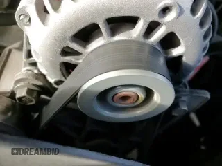 ✅ 2005 GMC Sierra 1500HD SLT • VIN: 1GTGK13U45F891332 • Lot: 84940244. Wystawiony na Copart z przebiegiem 210 469 mil. Bezpłatny archiwum sprzedaży aukcyjnych z USA i szczegółowy raport historii pojazdu na DreamBid. Zdjęcie 13.