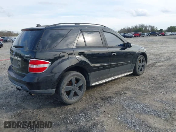 ✅ 2007 Mercedes-Benz M 320 CDI • VIN: 4JGBB22E77A188510 • Lot: 43804667. Wystawiony na IAAI z przebiegiem 173 628 mil. Bezpłatny archiwum sprzedaży aukcyjnych z USA i szczegółowy raport historii pojazdu na DreamBid. Zdjęcie 4.