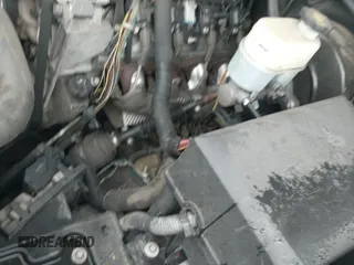 ✅ 2010 Chevrolet Silverado 1500 LT • VIN: 3GCRCSE09AG123263 • Lot: 43104933. Wystawiony na IAAI z przebiegiem 238 686 mil. Bezpłatny archiwum sprzedaży aukcyjnych z USA i szczegółowy raport historii pojazdu na DreamBid. Zdjęcie 19.