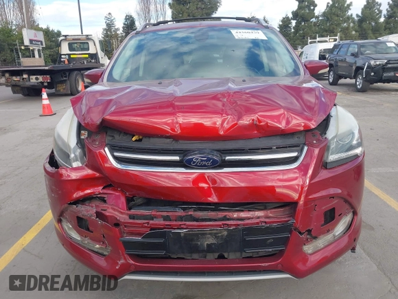 ✅ 2013 Ford Escape Titanium • VIN: 1FMCU0J95DUA59523 • Lot: 44360439. Wystawiony na IAAI z przebiegiem 143 131 mil. Bezpłatny archiwum sprzedaży aukcyjnych z USA i szczegółowy raport historii pojazdu na DreamBid. Zdjęcie 6.