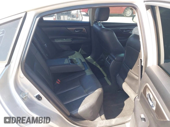 ✅ 2014 Nissan Altima 2.5 • VIN: 1N4AL3AP3EN227823 • Lot: 43435796. Wystawiony na IAAI z przebiegiem 216 186 mil. Bezpłatny archiwum sprzedaży aukcyjnych z USA i szczegółowy raport historii pojazdu na DreamBid. Zdjęcie 8.