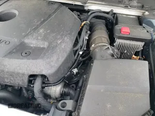 ✅ 2019 Volvo XC60 Inscription • VIN: LYVA22RL8KB246579 • Lot: 93103585. Wystawiony na Copart z przebiegiem 116 202 mil. Bezpłatny archiwum sprzedaży aukcyjnych z USA i szczegółowy raport historii pojazdu na DreamBid. Zdjęcie 15.