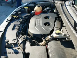 ✅ 2017 Lincoln MKC Select • VIN: 5LMCJ2C90HUL22277 • Lot: 43596184. Wystawiony na IAAI z przebiegiem 82 826 mil. Bezpłatny archiwum sprzedaży aukcyjnych z USA i szczegółowy raport historii pojazdu na DreamBid. Zdjęcie 20.