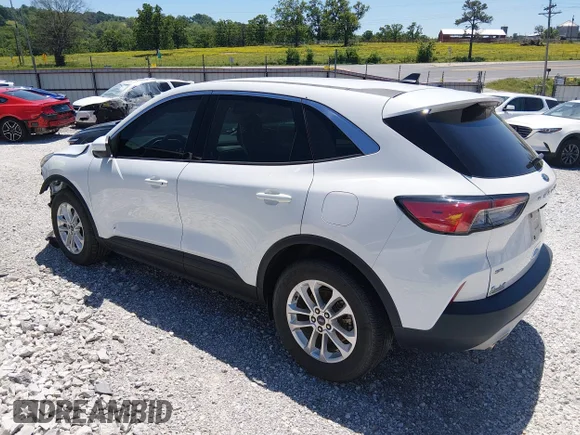 ✅ 2020 Ford Escape SE • VIN: 1FMCU0G63LUB93426 • Lot: 44796424. Wystawiony na IAAI z przebiegiem 47 686 mil. Bezpłatny archiwum sprzedaży aukcyjnych z USA i szczegółowy raport historii pojazdu na DreamBid. Zdjęcie 3.