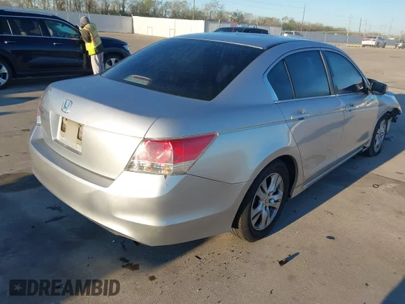 ✅ 2009 Honda Accord LX-P • VIN: 1HGCP26499A015183 • Lot: 44608087. Wystawiony na IAAI z przebiegiem Nie podano. Bezpłatny archiwum sprzedaży aukcyjnych z USA i szczegółowy raport historii pojazdu na DreamBid. Zdjęcie 4.