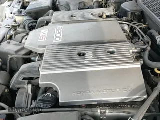 ✅ 1996 Acura TL Premium • VIN: JH4UA365XTC009048 • Lot: 41435938. Wystawiony na IAAI z przebiegiem 201 965 mil. Bezpłatny archiwum sprzedaży aukcyjnych z USA i szczegółowy raport historii pojazdu na DreamBid. Zdjęcie 20.