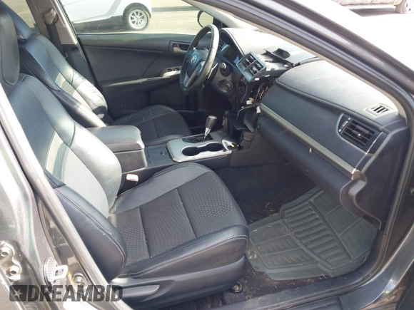 ✅ 2012 Toyota Camry LE • VIN: 4T1BF1FK7CU090889 • Lot: 43422034. Wystawiony na IAAI z przebiegiem Nie podano. Bezpłatny archiwum sprzedaży aukcyjnych z USA i szczegółowy raport historii pojazdu na DreamBid. Zdjęcie 5.