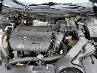 ✅ 2017 Mitsubishi Lancer ES • VIN: JA32U2FU6HU007525 • Lot: 69833495. Wystawiony na Copart z przebiegiem 133 521 mil. Bezpłatny archiwum sprzedaży aukcyjnych z USA i szczegółowy raport historii pojazdu na DreamBid. Zdjęcie 13.