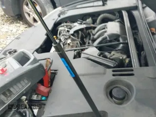 ✅ 2008 Lexus ES 330 • VIN: JTHBJ46G882272277 • Лот: 43464600. Опубликован ранее на IAAI с пробегом 250 422 миль. Бесплатный доступ к архиву аукционных продаж из США и подробный отчёт об истории автомобиля на DreamBid. Изображение 17.