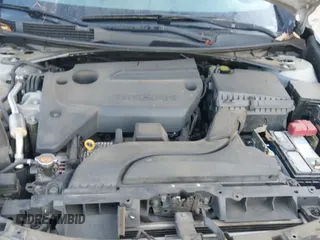 ✅ 2017 Nissan Altima SV • VIN: 1N4AL3AP7HC120306 • Lot: 43264973. Listed on IAAI with 168,981 mi. Free auction sales archive from the USA and detailed vehicle history report at DreamBid. Image 13.