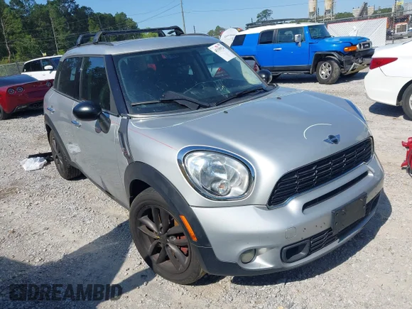✅ 2012 MINI Countryman S • VIN: WMWZC3C52CWL87222 • Lot: 45109924. Wystawiony na IAAI z przebiegiem 118 787 mil. Bezpłatny archiwum sprzedaży aukcyjnych z USA i szczegółowy raport historii pojazdu na DreamBid. Zdjęcie 1.