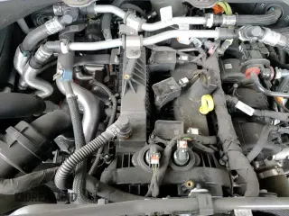 ✅ 2022 Ford Explorer XLT • VIN: 1FMSK7DH4NGB34578 • Lot: 92867445. Wystawiony na Copart z przebiegiem 8 806 mil. Bezpłatny archiwum sprzedaży aukcyjnych z USA i szczegółowy raport historii pojazdu na DreamBid. Zdjęcie 14.