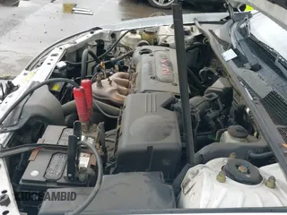 ✅ 2005 Toyota Camry LE • VIN: 4T1BE32K65U027869 • Lot: 43725495. Listed on IAAI with 172,001 mi. Free auction sales archive from the USA and detailed vehicle history report at DreamBid. Image 14.