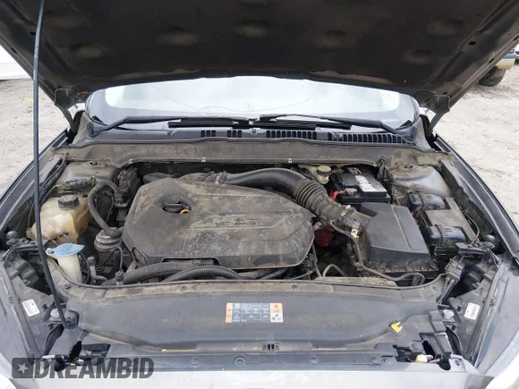 ✅ 2013 Ford Fusion SE • VIN: 3FA6P0HR5DR262360 • Lot: 45424700. Listed on IAAI with 186,659 mi. Free auction sales archive from the USA and detailed vehicle history report at DreamBid. Image 10.