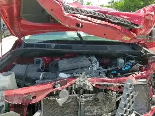 ✅ 2020 Toyota Tundra SR5 • VIN: 5TFDY5F12LX926239 • Lot: 80461885. Wystawiony na Copart z przebiegiem 94 927 mil. Bezpłatny archiwum sprzedaży aukcyjnych z USA i szczegółowy raport historii pojazdu na DreamBid. Zdjęcie 15.