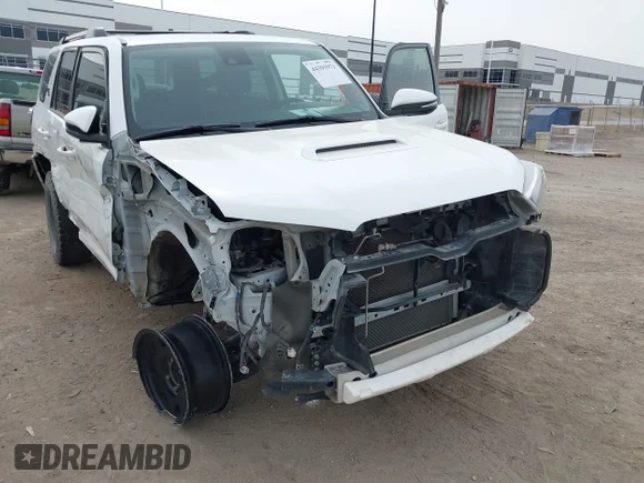 ✅ 2021 Toyota 4Runner TRD Off Road Premium • VIN: JTERU5JR2M5961399 • Lot: 44393971. Listed on IAAI with 117,270 mi. Free auction sales archive from the USA and detailed vehicle history report at DreamBid. Image 6.