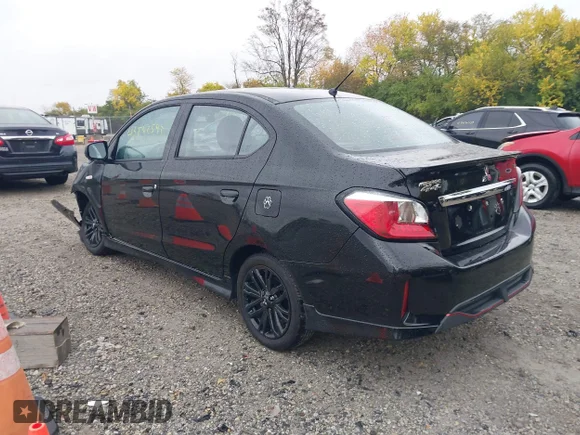 ✅ 2024 Mitsubishi Mirage ES • VIN: ML32FUFJ1RHF14538 • Lot: 43562593. Wystawiony na IAAI z przebiegiem 4 869 mil. Bezpłatny archiwum sprzedaży aukcyjnych z USA i szczegółowy raport historii pojazdu na DreamBid. Zdjęcie 3.