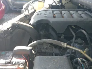 ✅ 2015 Toyota Tundra SR • VIN: 5TFRM5F16FX087816 • Lot: 41978998. Listed on IAAI with 116,389 mi. Free auction sales archive from the USA and detailed vehicle history report at DreamBid. Image 18.