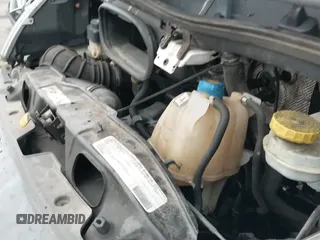 ✅ 2014 Ram ProMaster Cargo • VIN: 3C6URVJG7EE129536 • Lot: 43468338. Wystawiony na IAAI z przebiegiem 262 061 mil. Bezpłatny archiwum sprzedaży aukcyjnych z USA i szczegółowy raport historii pojazdu na DreamBid. Zdjęcie 18.