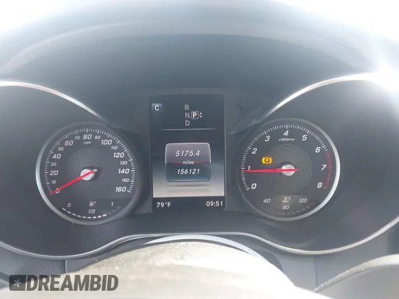 ✅ 2015 Mercedes-Benz C 300 • VIN: 55SWF4JB5FU067721 • Лот: 45419375. Опубликован ранее на IAAI с пробегом 156 121 миль. Бесплатный доступ к архиву аукционных продаж из США и подробный отчёт об истории автомобиля на DreamBid. Изображение 7.